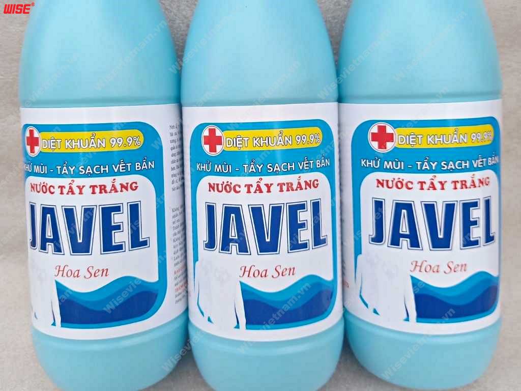 Tẩy mốc tường với Javen